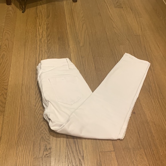 White jeans with pearls - Picture 5 of 6